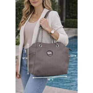 Michael Kors Large Jet Set Gray Leather Travel Shoulder Bag w/Silver Chain